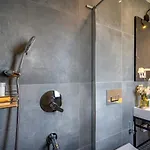 Hotel Dadya Bora 3*
