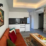 Hotel Dadya Bora